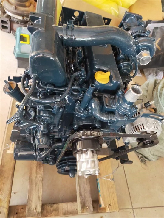koyomi Komatsu 4D87 engine